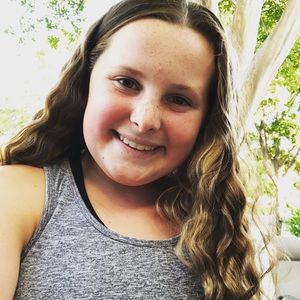 Meet your Posher, Avery